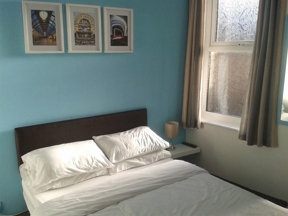 Frühstückspension Friends Hotel 4*