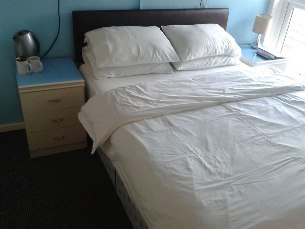 Frühstückspension Friends Hotel 4*